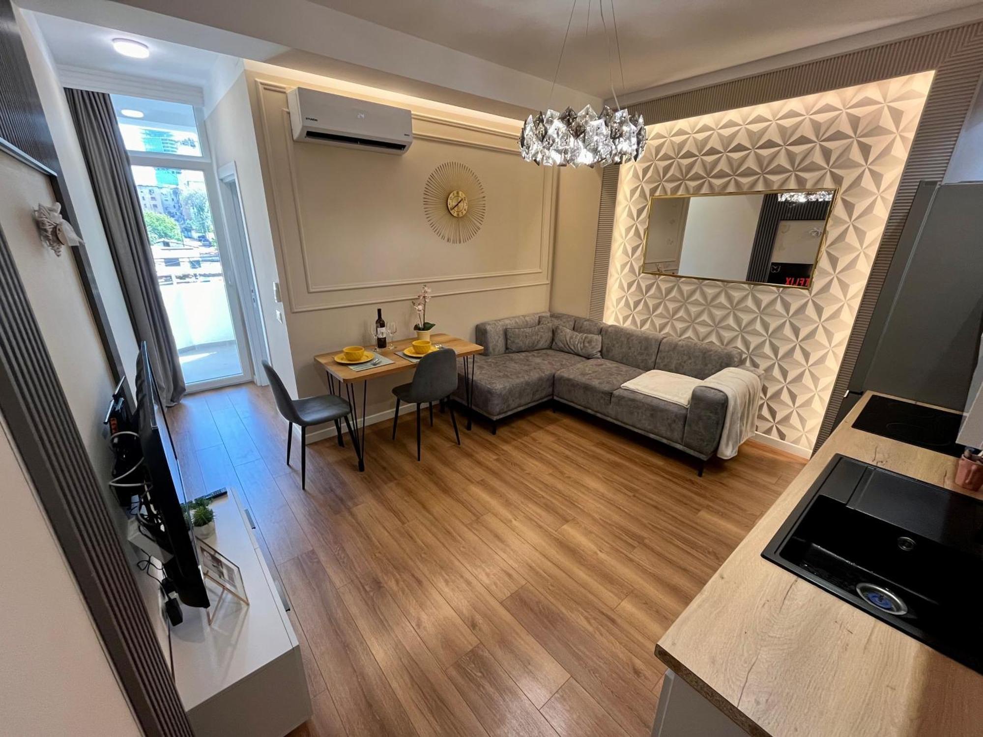 Center Cozy Apartment *